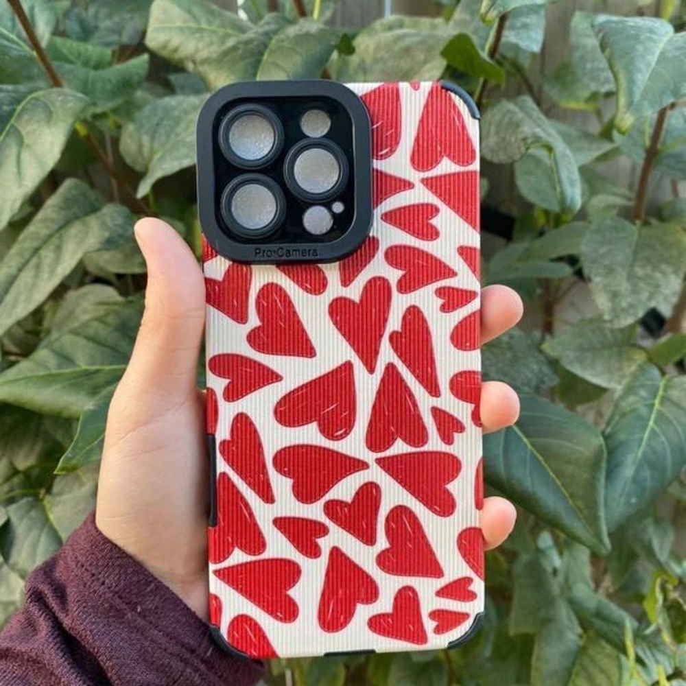 Apple Heart Pattern Phone Case - Red and Cream - Picture 3 of 5